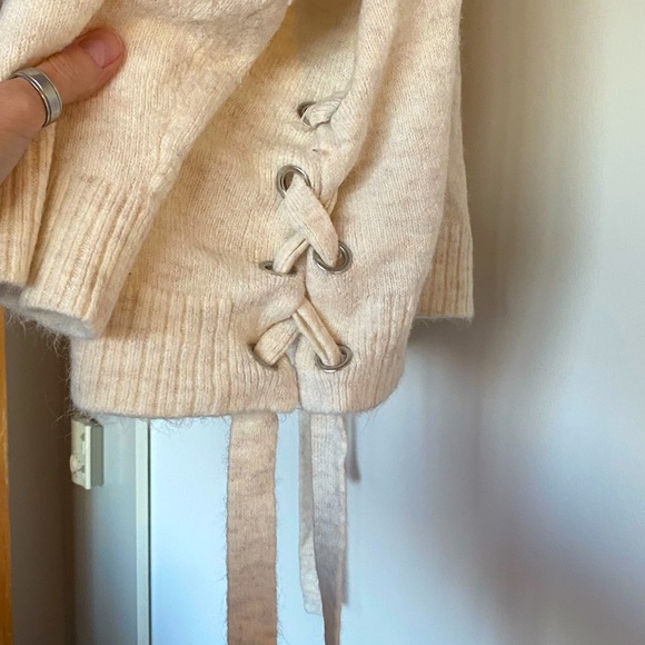Cream Sweater with side Tie Lace Up detail - Picture 3 of 4